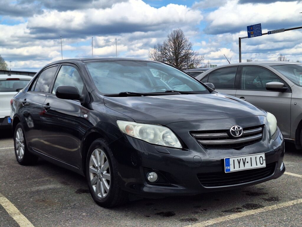Toyota Corolla 2008 Musta