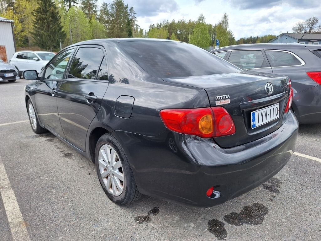 Toyota Corolla 2008 Musta
