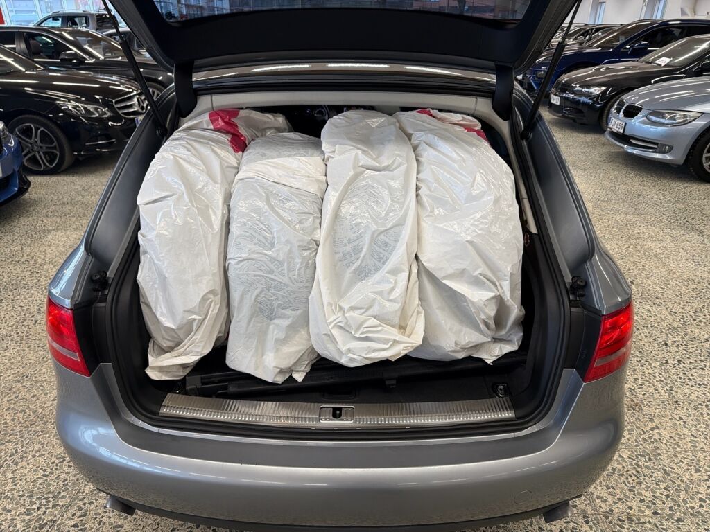 Audi A4 2009 Harmaa