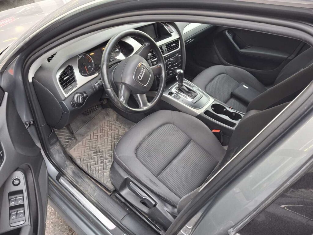 Audi A4 2009 Harmaa