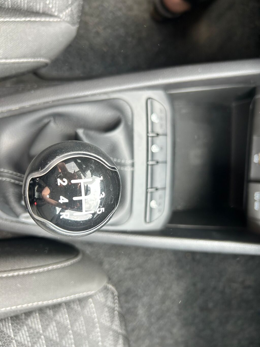 Kia Rio 2021 Sininen