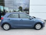 Kia Rio 2021 Sininen