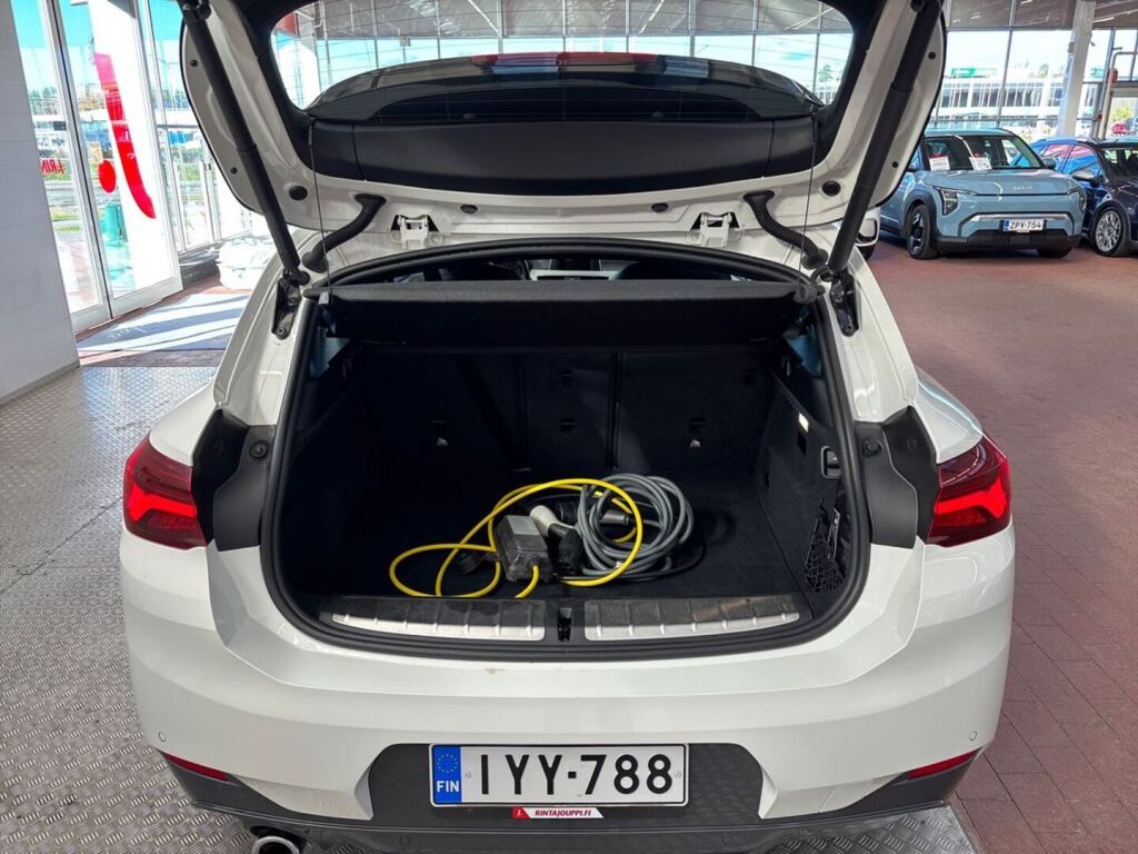 BMW X2 2021 Valkoinen