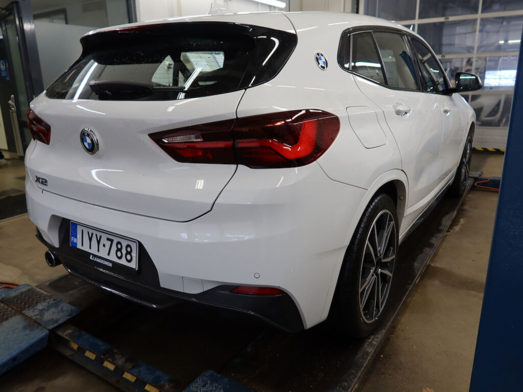 BMW X2 2021 Valkoinen