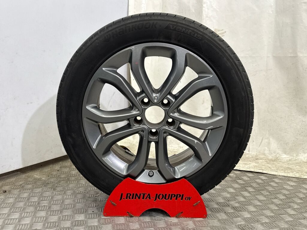 Mercedes-Benz C 2016 Musta