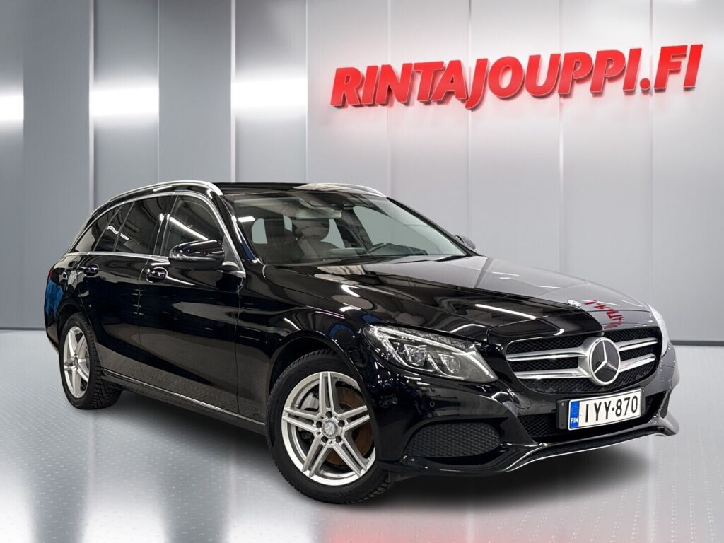 Mercedes-Benz C 2016 Musta