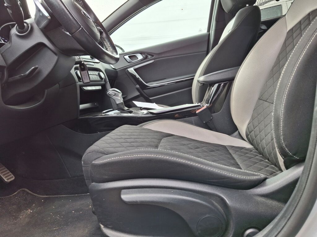 Kia ProCeed 2020 Hopea