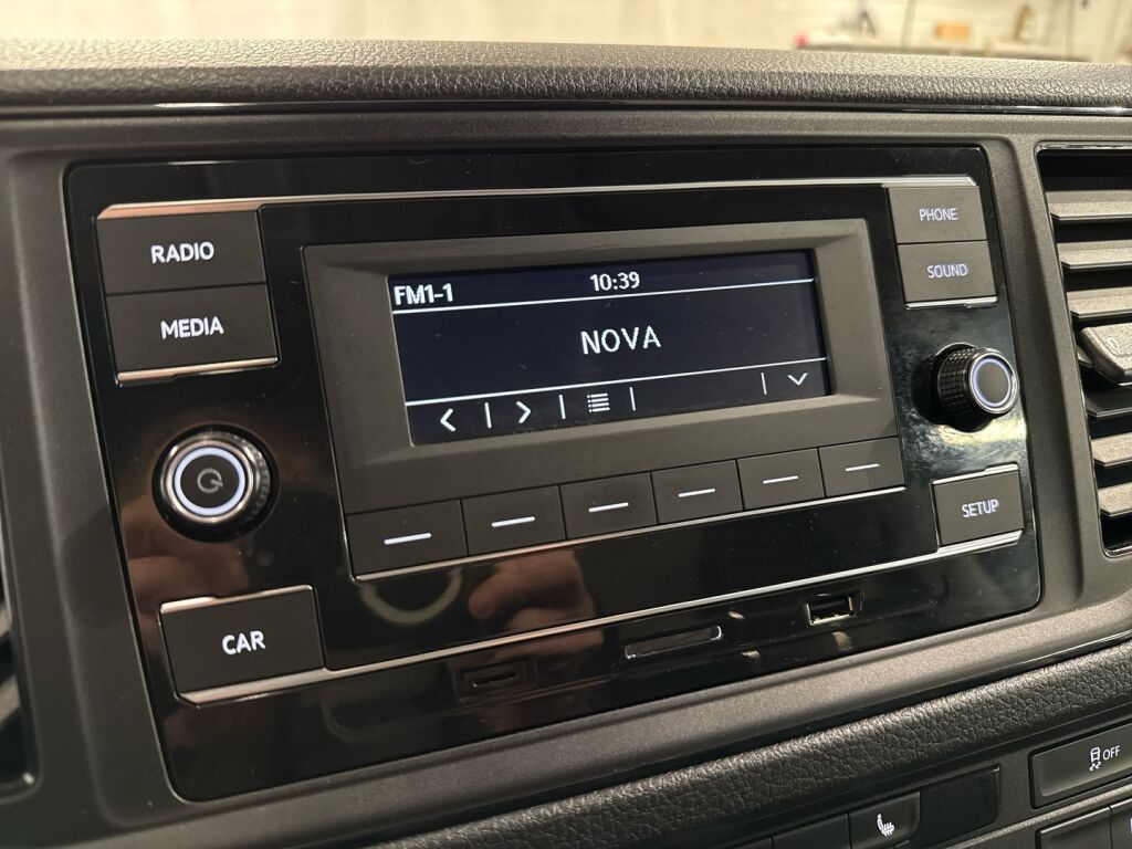 Volkswagen Crafter 2021 Harmaa