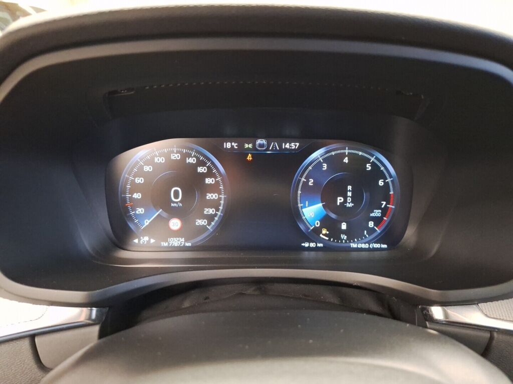 Volvo V60 2021 Harmaa