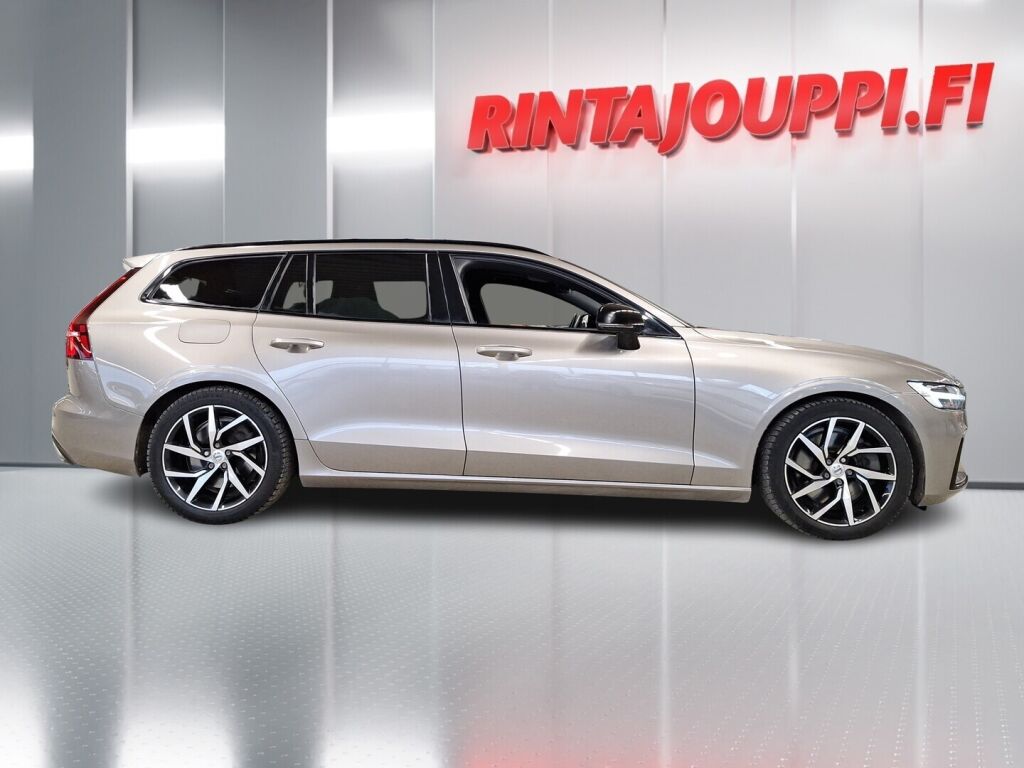 Volvo V60 2021 Harmaa