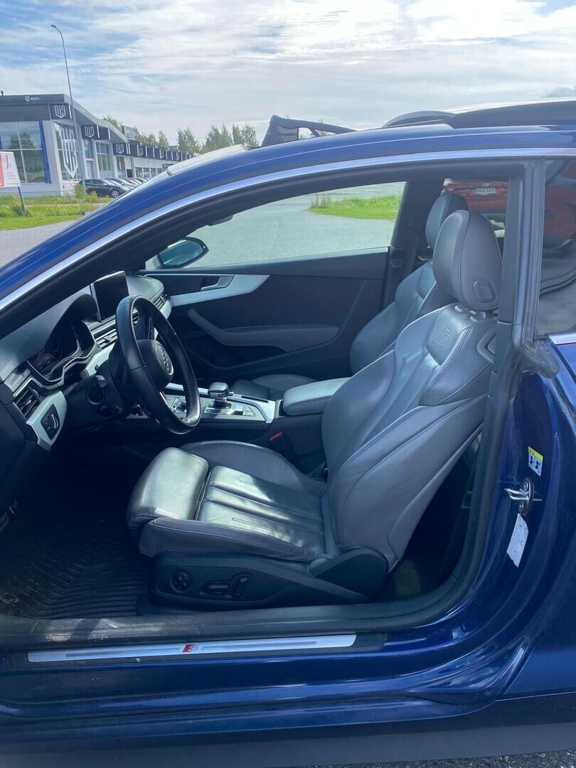 Audi A5 2017 Sininen