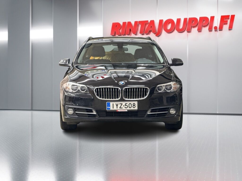 BMW 520 2014 Musta