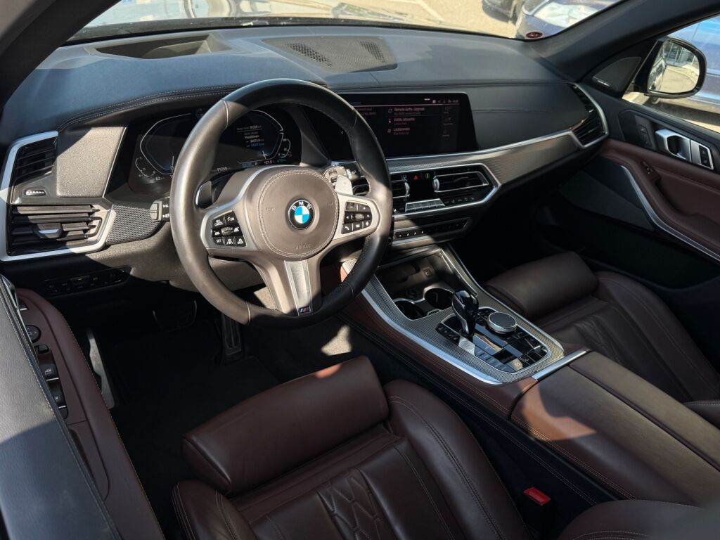 BMW X5 2020 Musta