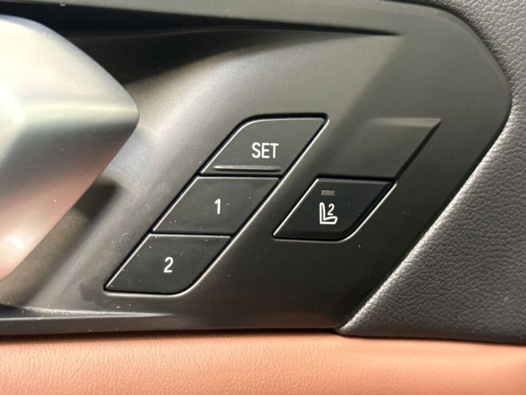 BMW X5 2020 Musta