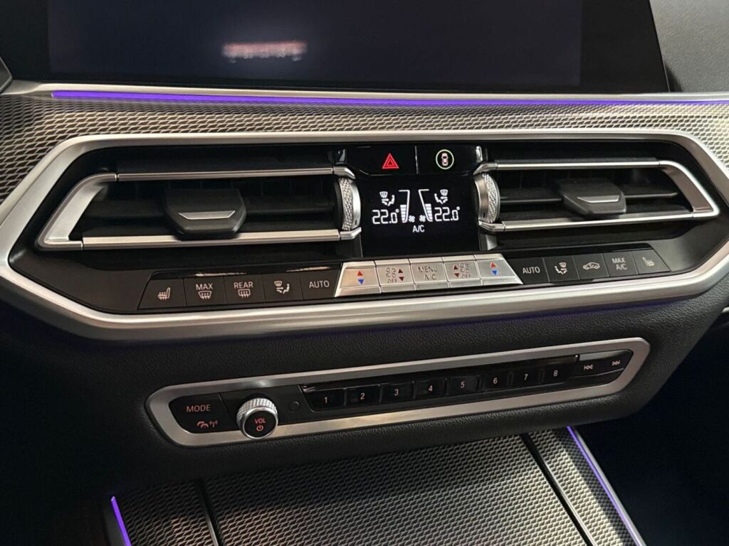 BMW X5 2020 Musta