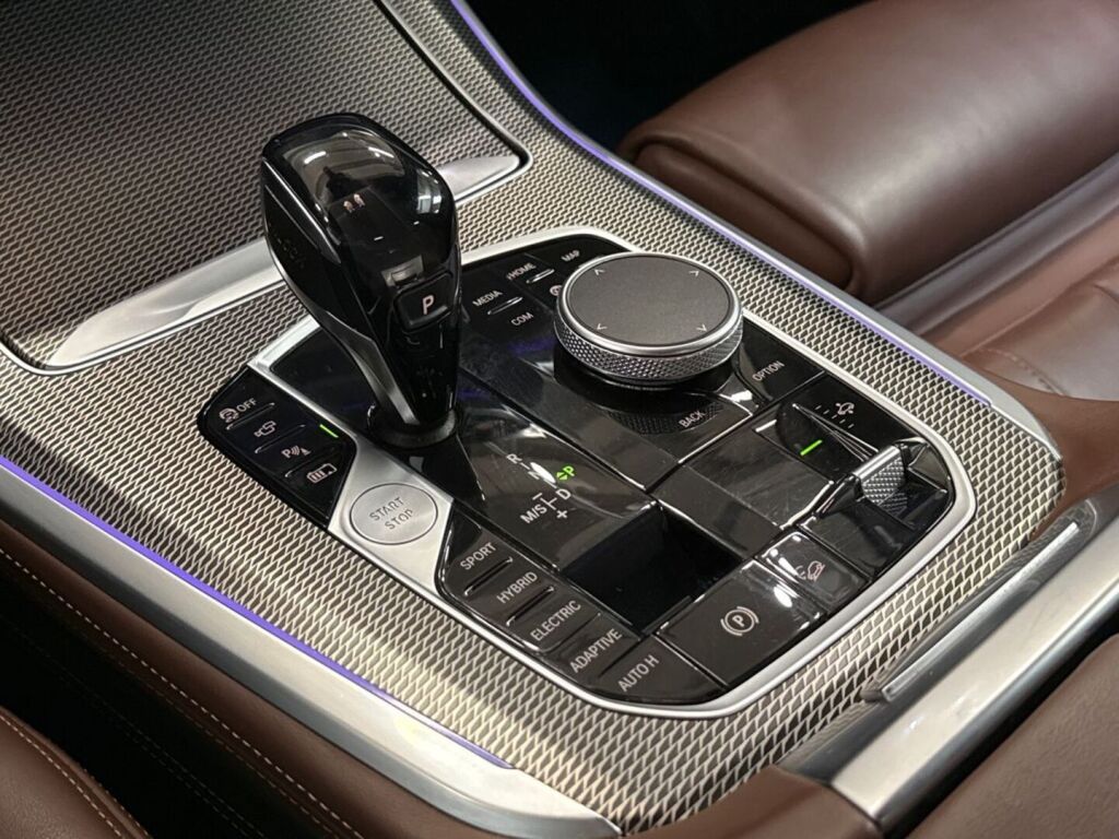 BMW X5 2020 Musta