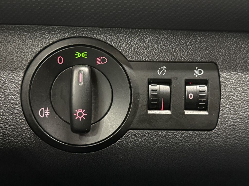 Volkswagen Caddy 2013 Valkoinen