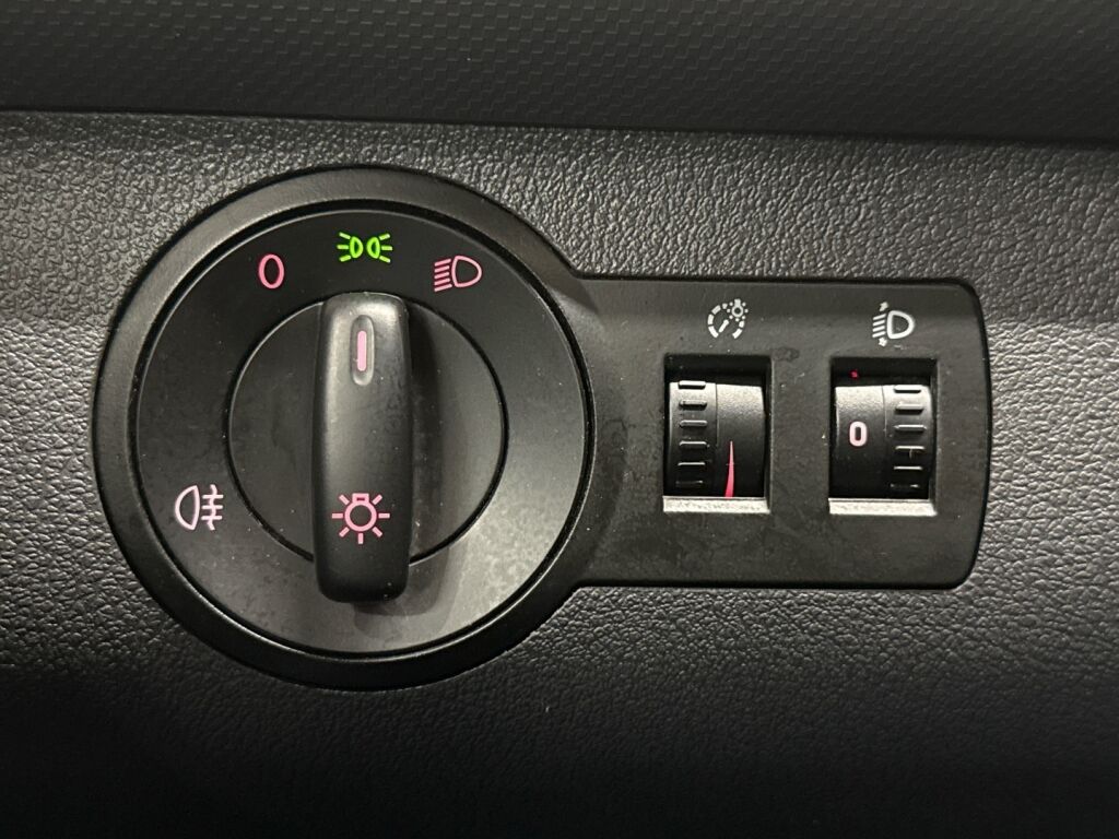 Volkswagen Caddy 2013 Valkoinen