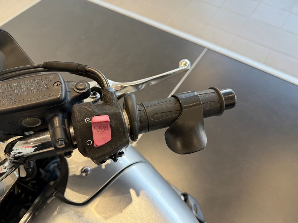 Honda CBF 2006 Musta