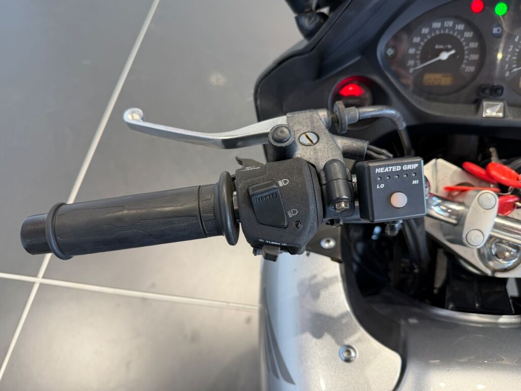 Honda CBF 2006 Musta