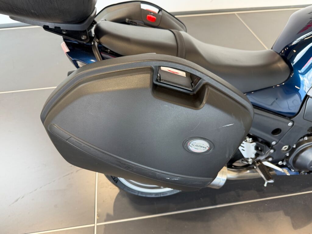 Kawasaki ZZR 2008 VL V 240