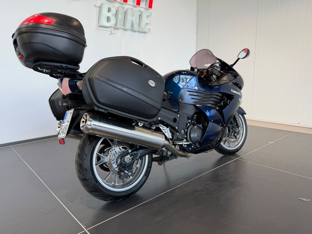 Kawasaki ZZR 2008 VL V 240