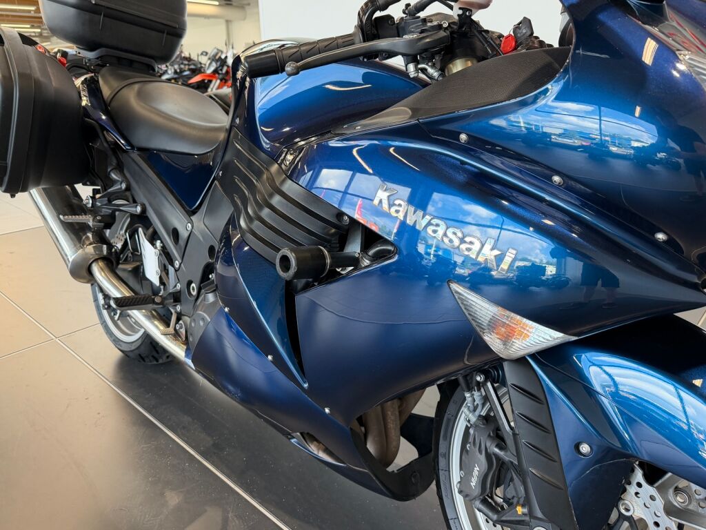 Kawasaki ZZR 2008 VL V 240