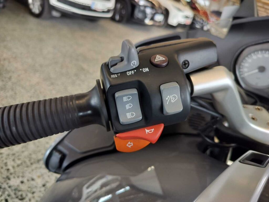BMW R 2006 VIOL