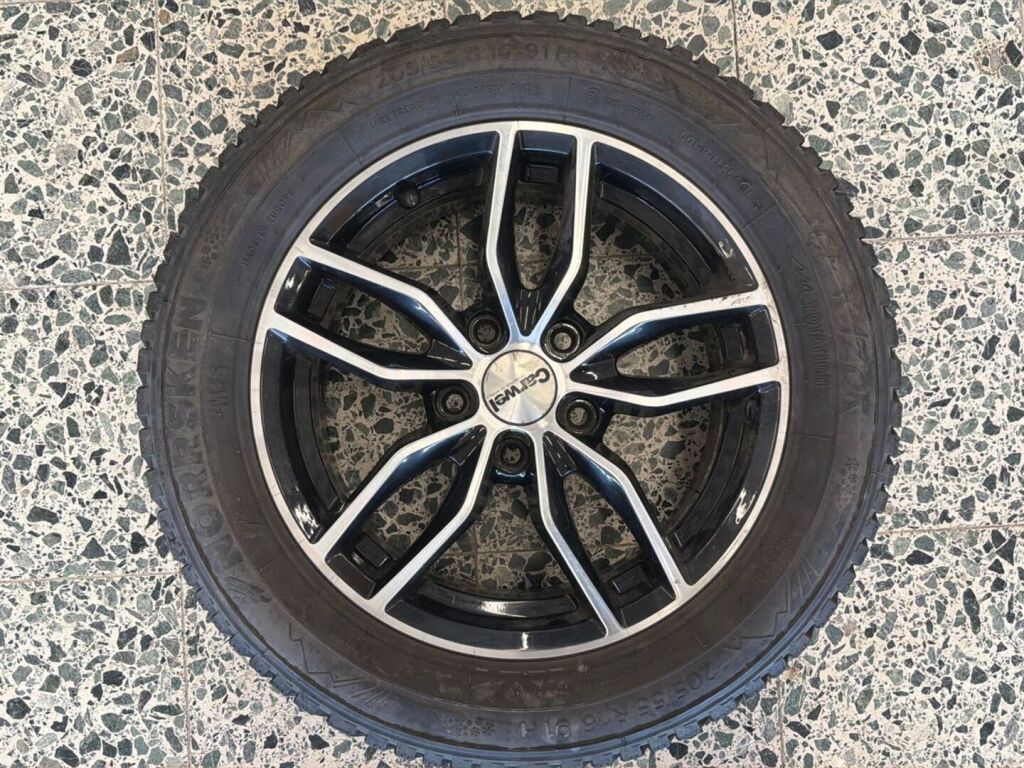 Honda Civic 2018 Valkoinen