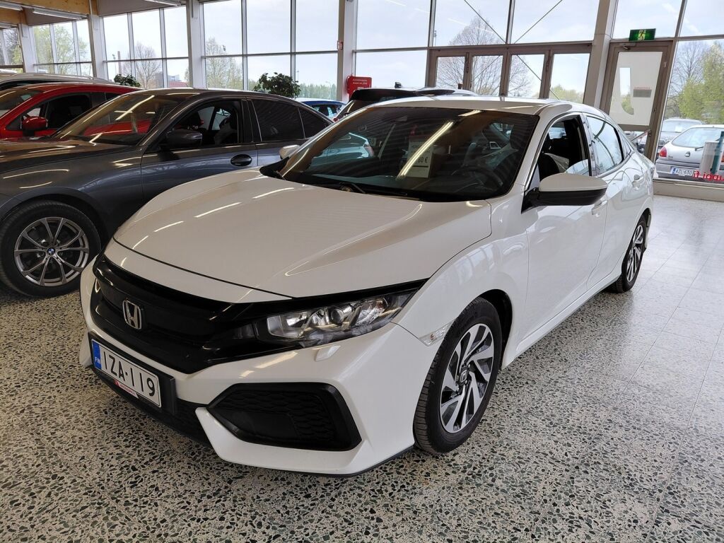 Honda Civic 2018 Valkoinen