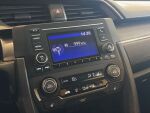 Honda Civic 2018 Valkoinen