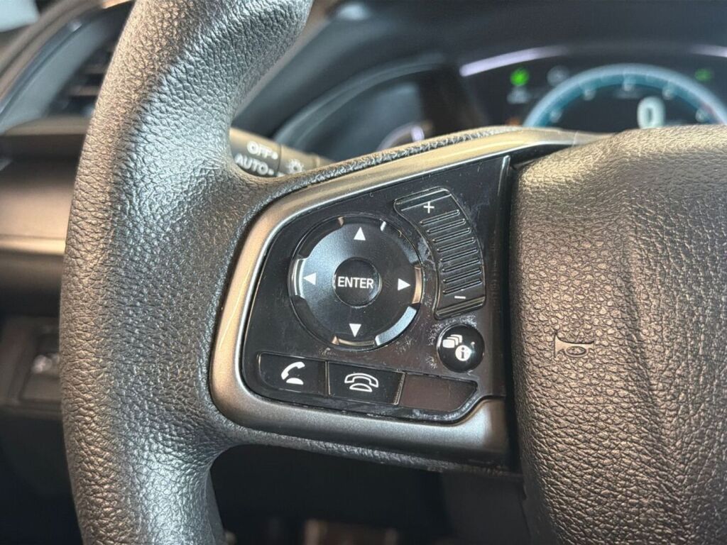 Honda Civic 2018 Valkoinen