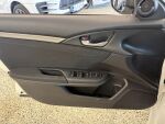 Honda Civic 2018 Valkoinen
