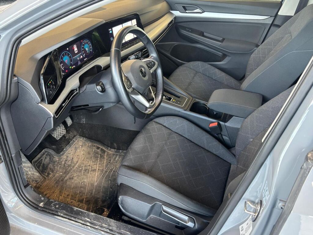 Volkswagen Golf 2020 Harmaa