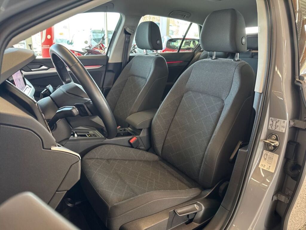 Volkswagen Golf 2020 Harmaa