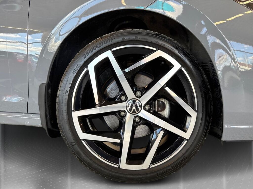 Volkswagen Golf 2020 Harmaa