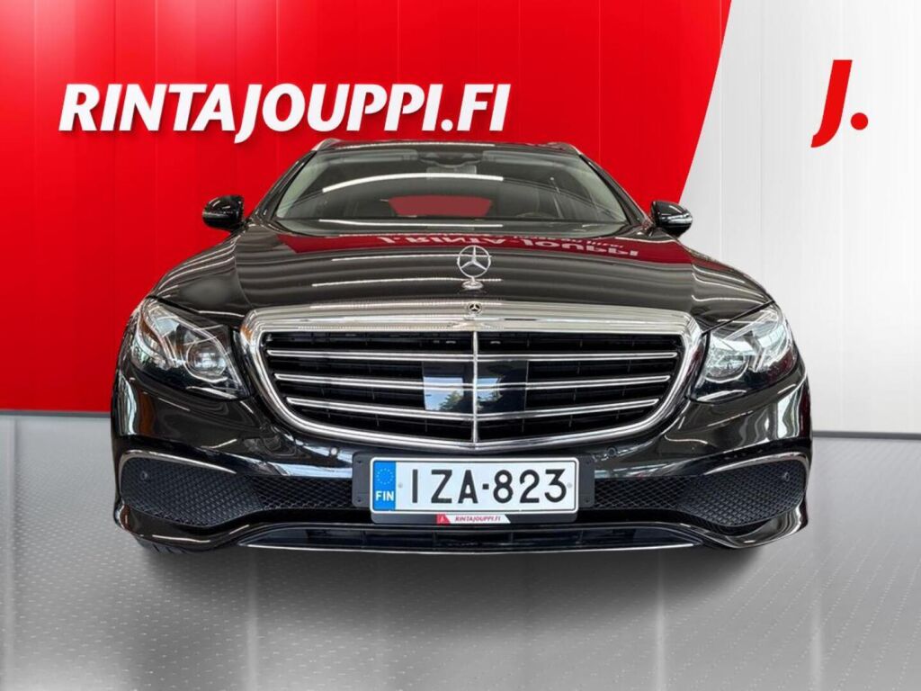 Mercedes-Benz E 2020 Musta