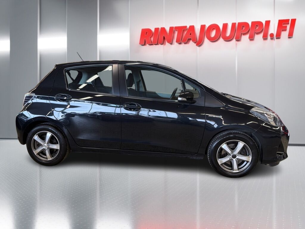 Toyota Yaris 2014 Musta