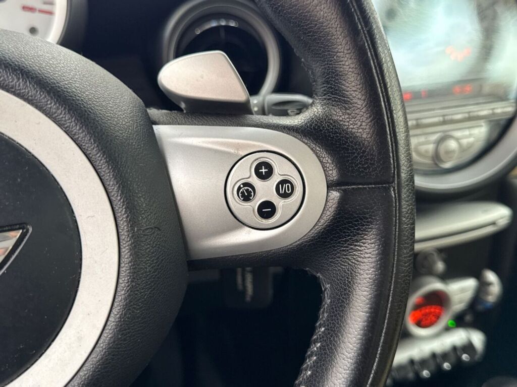 Mini Cooper 2007 Musta