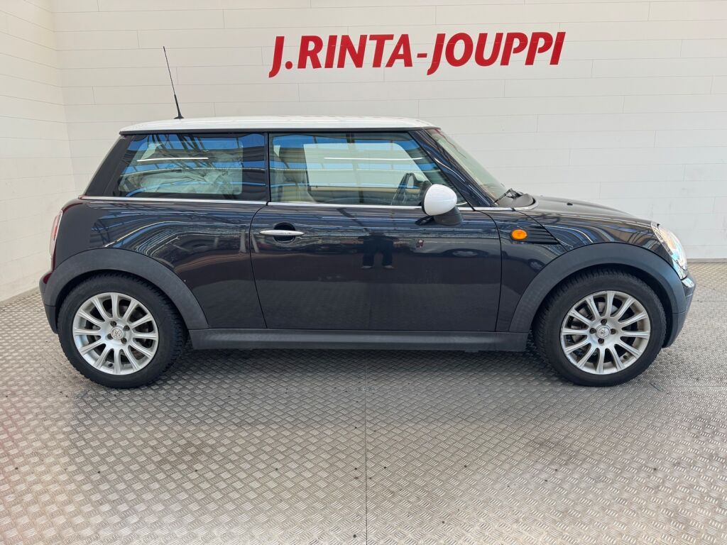Mini Cooper 2007 Musta