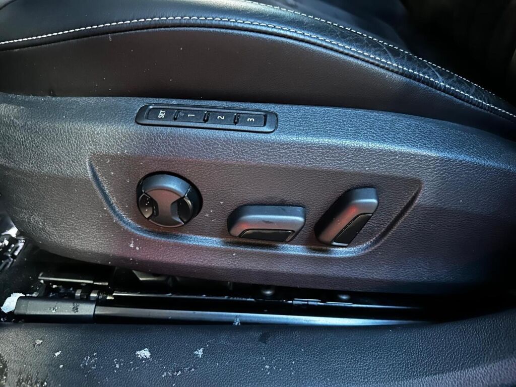 Skoda Superb 2021 Sininen