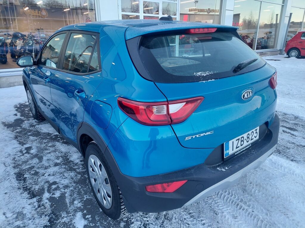 Kia Stonic 2021 Sininen