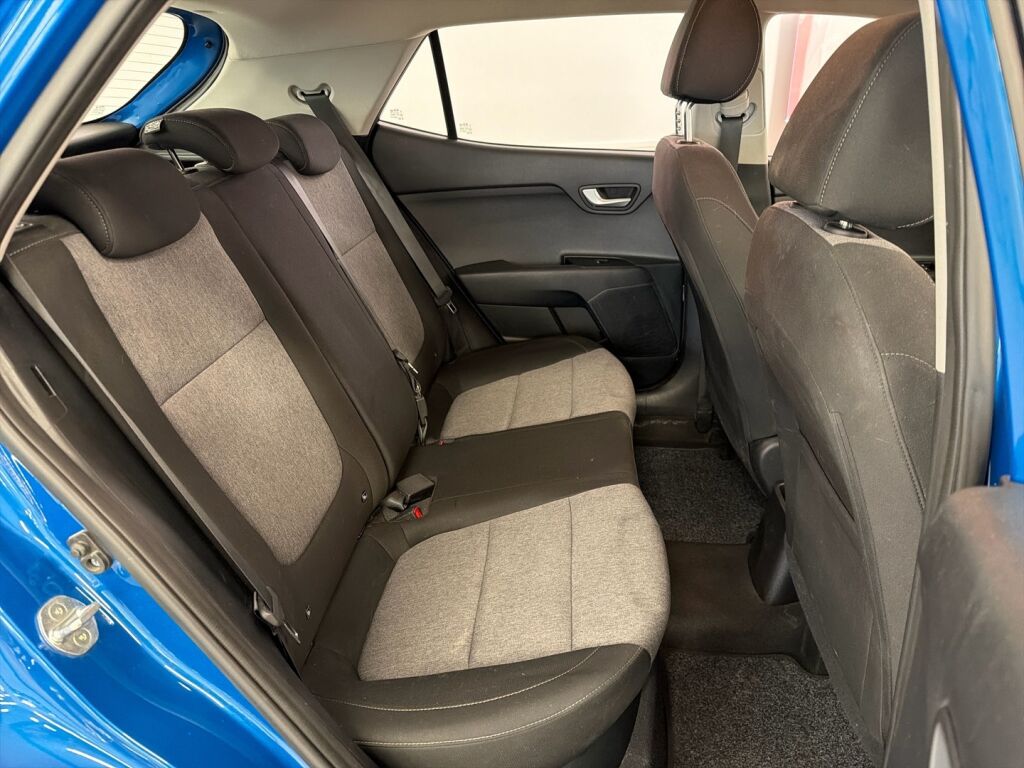 Kia Stonic 2021 Sininen