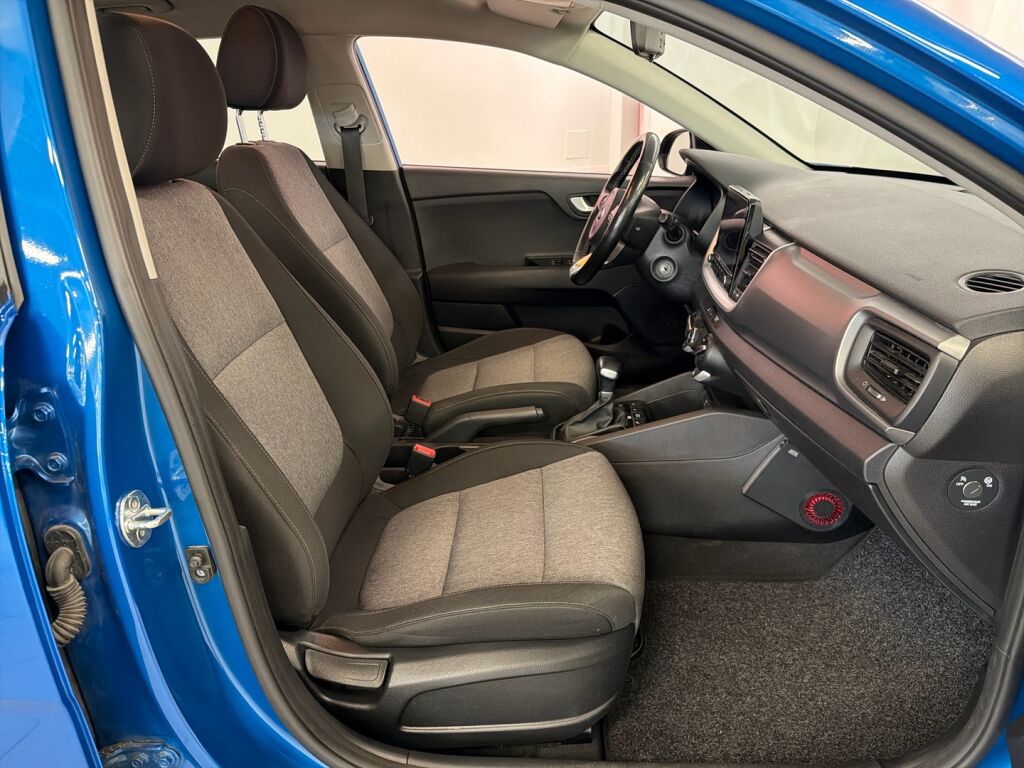 Kia Stonic 2021 Sininen