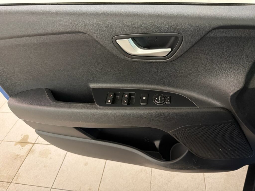 Kia Stonic 2021 Sininen