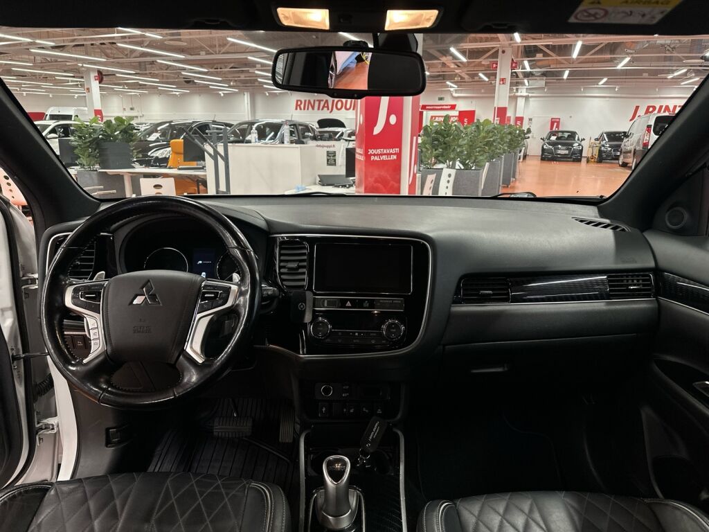 Mitsubishi OUTLANDER PHEV 2019 Valkoinen