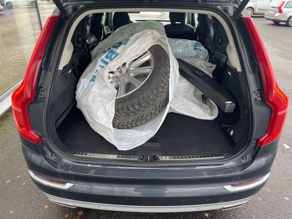 Volvo XC90 2019 Harmaa
