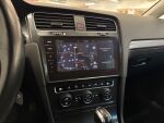 Volkswagen Golf 2018 Valkoinen