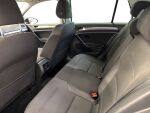Volkswagen Golf 2018 Valkoinen
