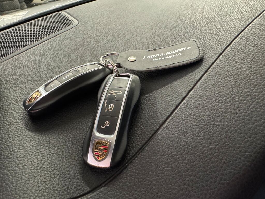 Porsche Cayenne 2018 Valkoinen